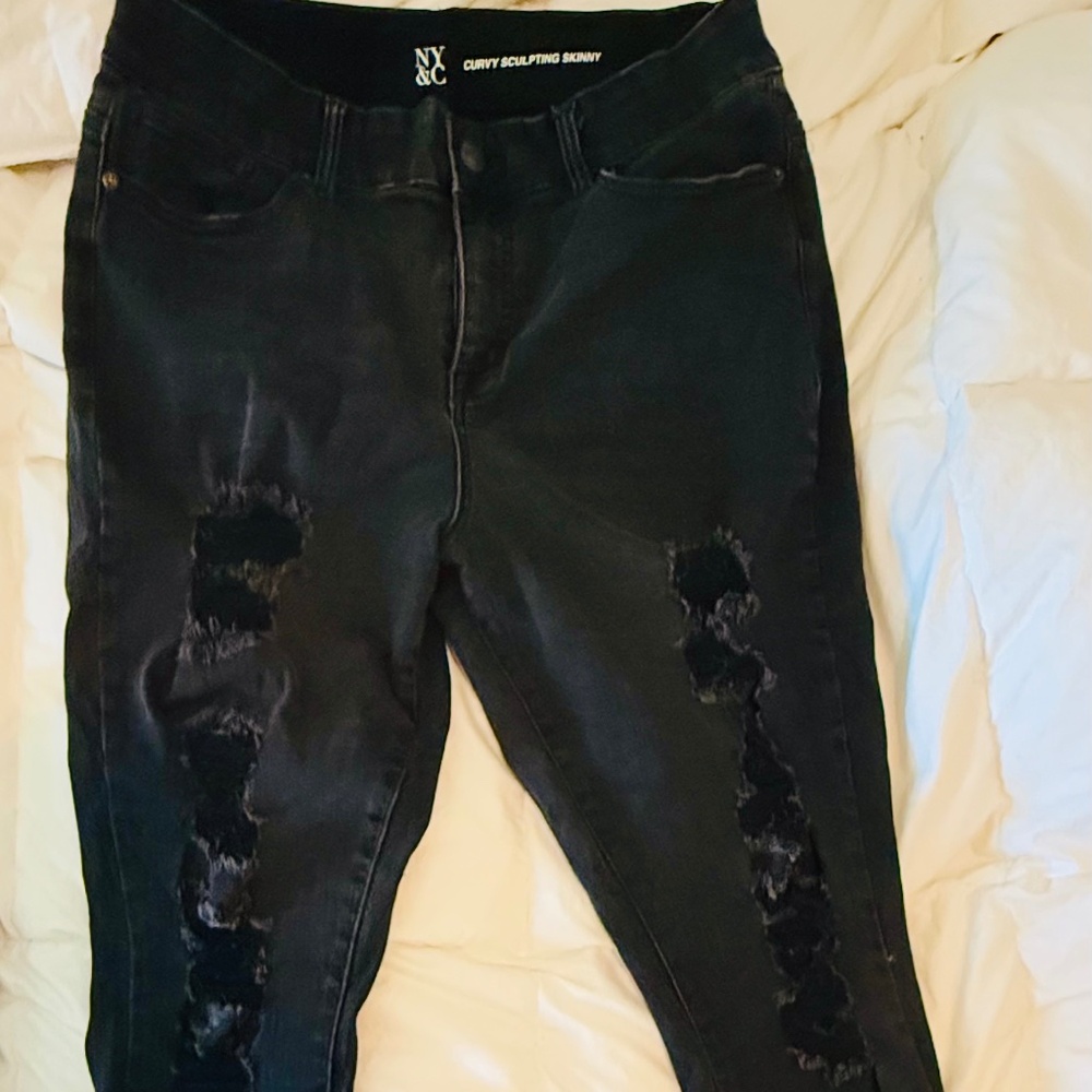 New York & Company Curvy Sculpting Jeans Size 16 Average